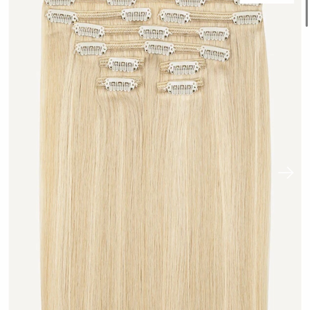 Milk & Blush 20” Classic 120g Light Blonde Highlighted Clip-In Hair Extensions